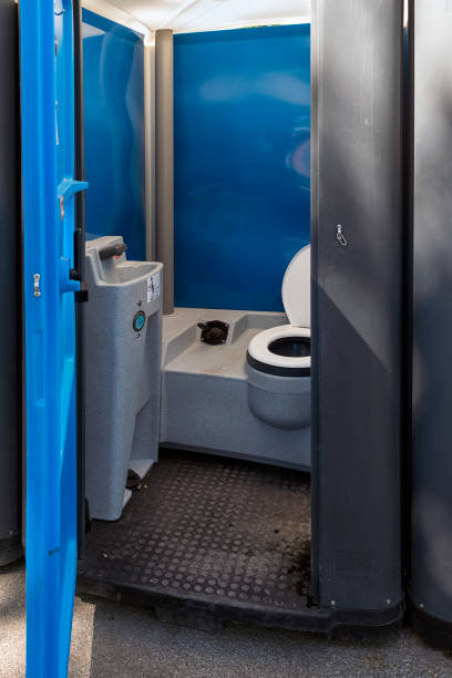 Best Construction site porta potty rental  in East Hazel Crest, IL