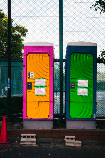 Best Porta potty delivery and setup  in East Hazel Crest, IL